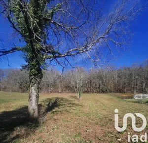 Building plot at CAZALS (46250)