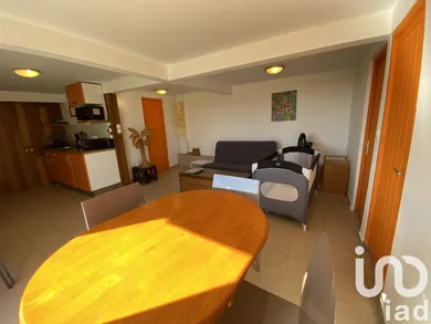 Appartement à Terre-de-Bas (97136)