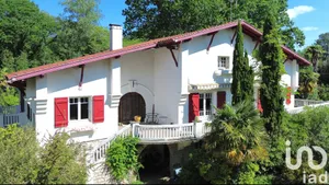 Maison d'architecte à Saint-Martin-de-Seignanx (40390)