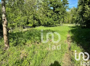 Terrain à bâtir à La Celle-sur-Morin (77515)