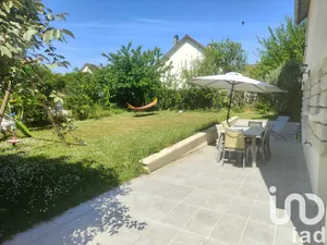Maison à Saint-Arnoult-en-Yvelines (78730)