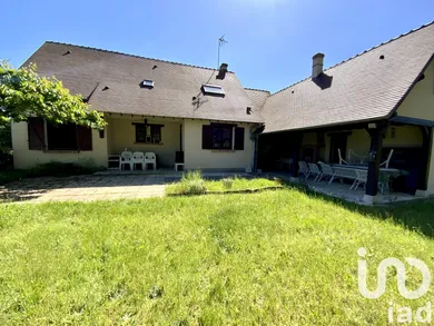 Maison d'architecte à Gièvres (41130)