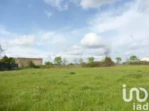 Building plot at Asnières-la-Giraud (17400)