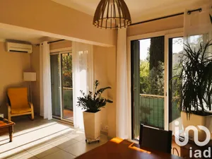Appartement à Hyères (83400)
