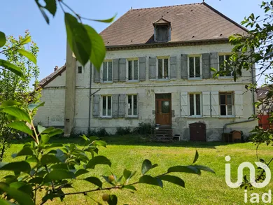 House at Estissac (10190)