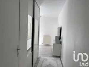 Apartment in Élancourt (78990)