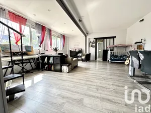 Maison traditionnelle à Nanterre (92000)