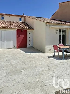 House at Vendres (34350)