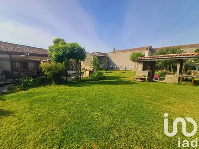 House at Saint-Yzans-de-Médoc (33340)