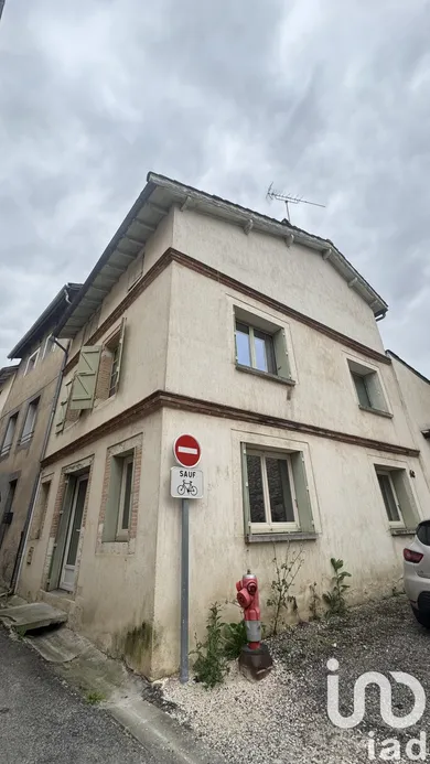 Building in Caussade (82300)
