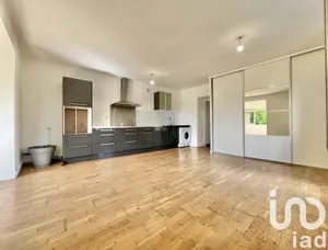 Apartment at Aubagne (13400)
