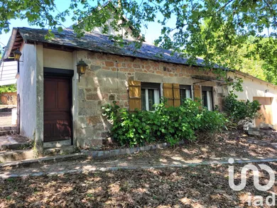 Maison de campagne à Issy-l'Évêque (71760)