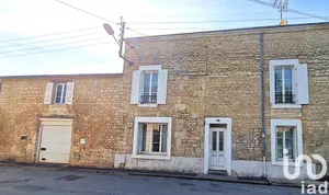 Maison de ville à Fontenay-le-Comte (85200)