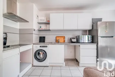 Apartment in Chessy (77700)