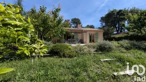 House at Roquefort-les-Pins (06330)