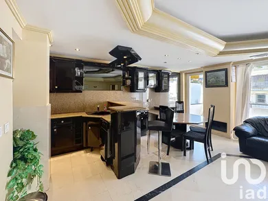 Apartment in Cannes (06400)