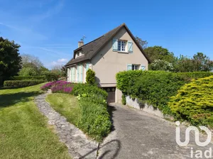 Traditional house at Hennezis (27700)