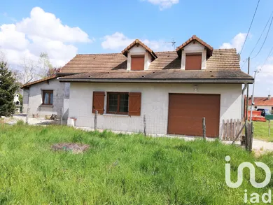 Maison de campagne à Saint-Gervais-en-Vallière (71350)