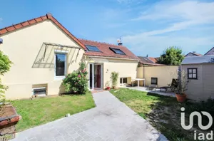 House at Ballainvilliers (91160)