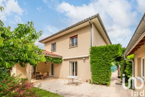 Maison à Bron (69500)