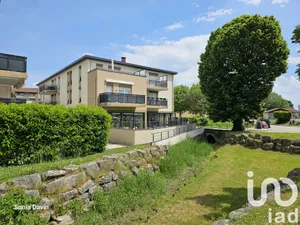Apartment at Mionnay (01390)