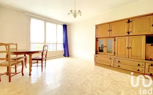 Appartement à Les Ulis (91940)