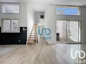 Village house in Maraussan (34370)