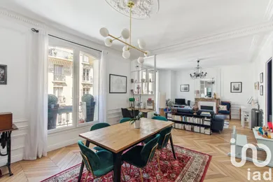Apartment at Paris (75015)