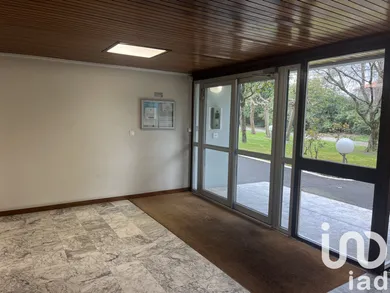 Apartment in Bordeaux (33200)
