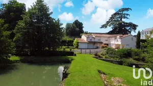Architectural house at Verrières (86410)