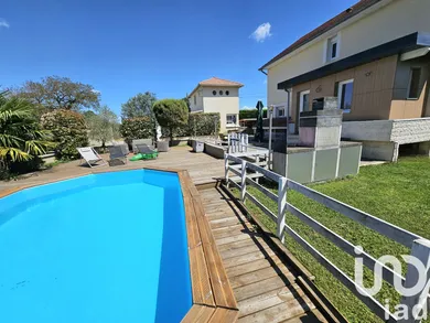 House at Izeaux (38140)