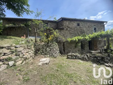 Maison de campagne à Jaujac (07380)