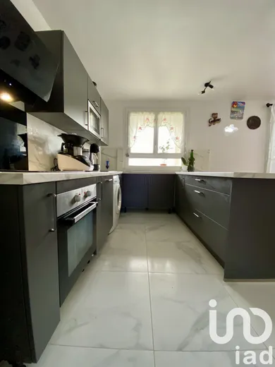 Apartment in Mitry-Mory (77290)