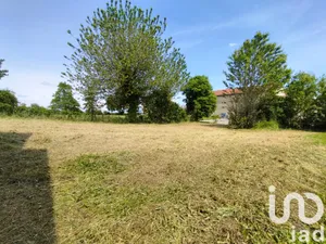 Land at Culin (38300)