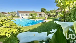 House at La Lande-de-Fronsac (33240)