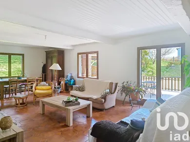 Park home in Gensac (33890)