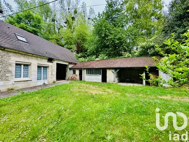 Barn at Roberval (60410)