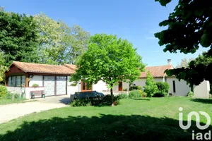 House at Chauvigny (86300)