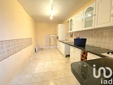 Appartement à Hermé (77114)