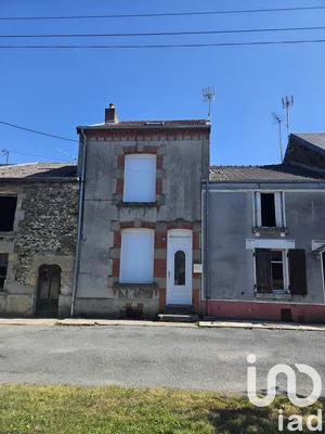 House at Gespunsart (08700)