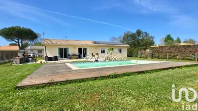 Maison traditionnelle à Saucats (33650)