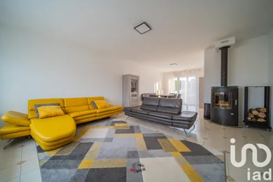 House at Ogy (57645)