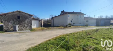 Maison de campagne à Fomperron (79340)
