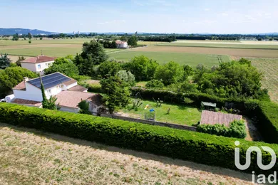 House at Pierrelatte (26700)