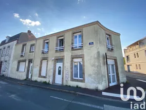 Immeuble à Les Herbiers (85500)