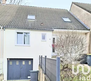 House at Cesson (77240)