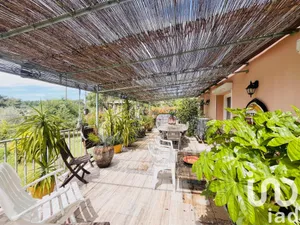 Maison traditionnelle à Roquefort-les-Pins (06330)