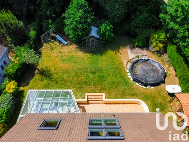 House at Le Mans (72000)