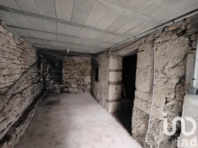 Building at Besançon (25000) — 12/12