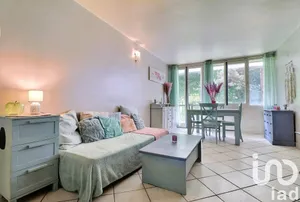 Apartment at Lagny-sur-Marne (77400)